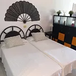 Quiet Studio, Incredible Views, Climatized Pool, Free Wifi Appartamento Arona (Tenerife)