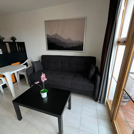 Quiet Studio, Incredible Views, Climatized Pool, Free Wifi *